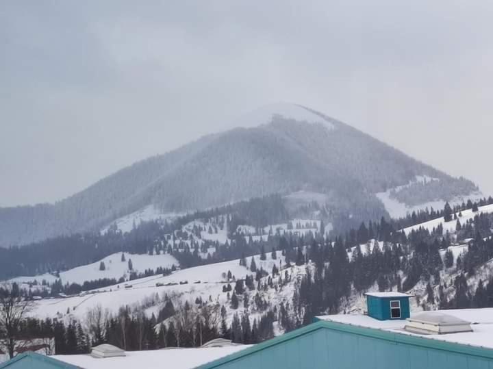Casuta Bunicilor Villa Dorna Cindrenilor Екстериор снимка