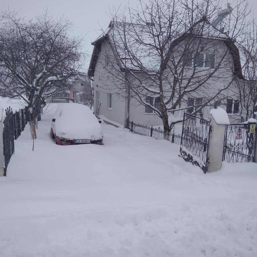 Casuta Bunicilor Villa Dorna Cindrenilor Екстериор снимка