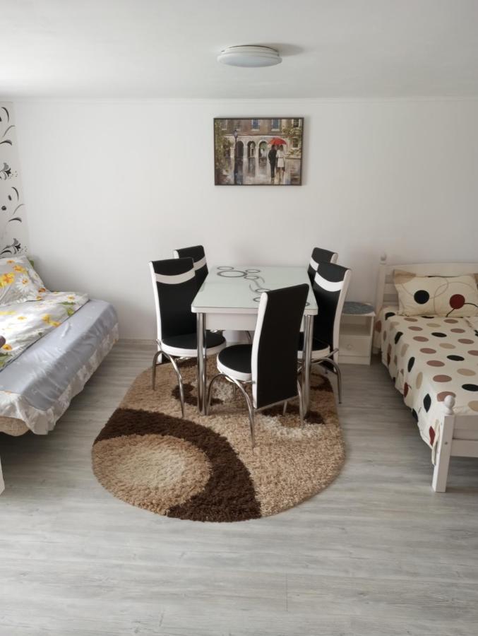 Casuta Bunicilor Villa Dorna Cindrenilor Екстериор снимка
